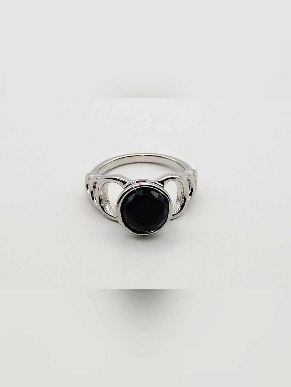 Silver Black Stone Women's Ring US Size 6